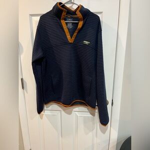 LL Bean Large Tall Slightly fitted performance air light knit pulloverr